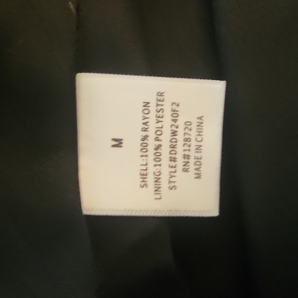 Harper wrap around dres size medium - Picture 8 of 8